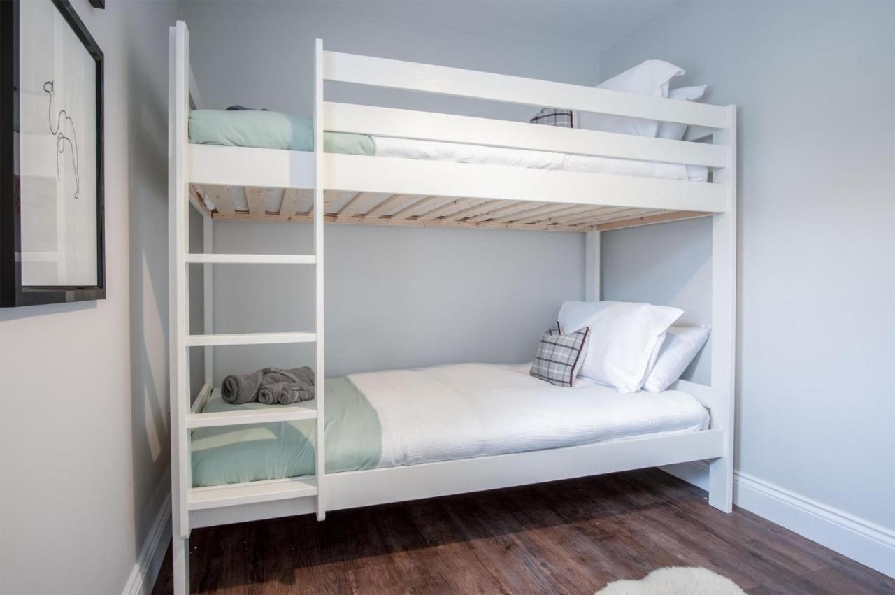 Kiln Park Farmhouse - 4 Bedroom Cottage - Narberth Esterno foto