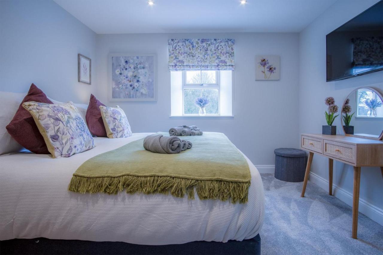 Kiln Park Farmhouse - 4 Bedroom Cottage - Narberth Esterno foto
