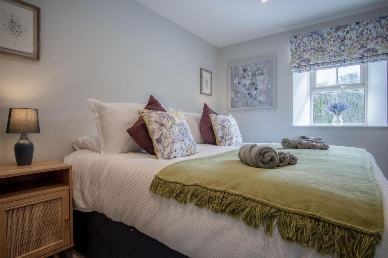 Kiln Park Farmhouse - 4 Bedroom Cottage - Narberth Esterno foto