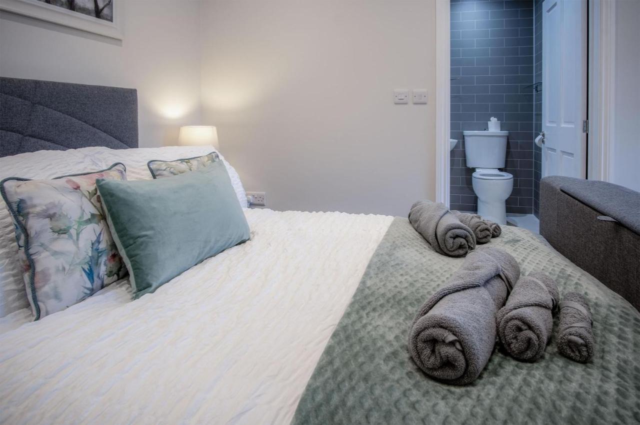 Kiln Park Farmhouse - 4 Bedroom Cottage - Narberth Esterno foto