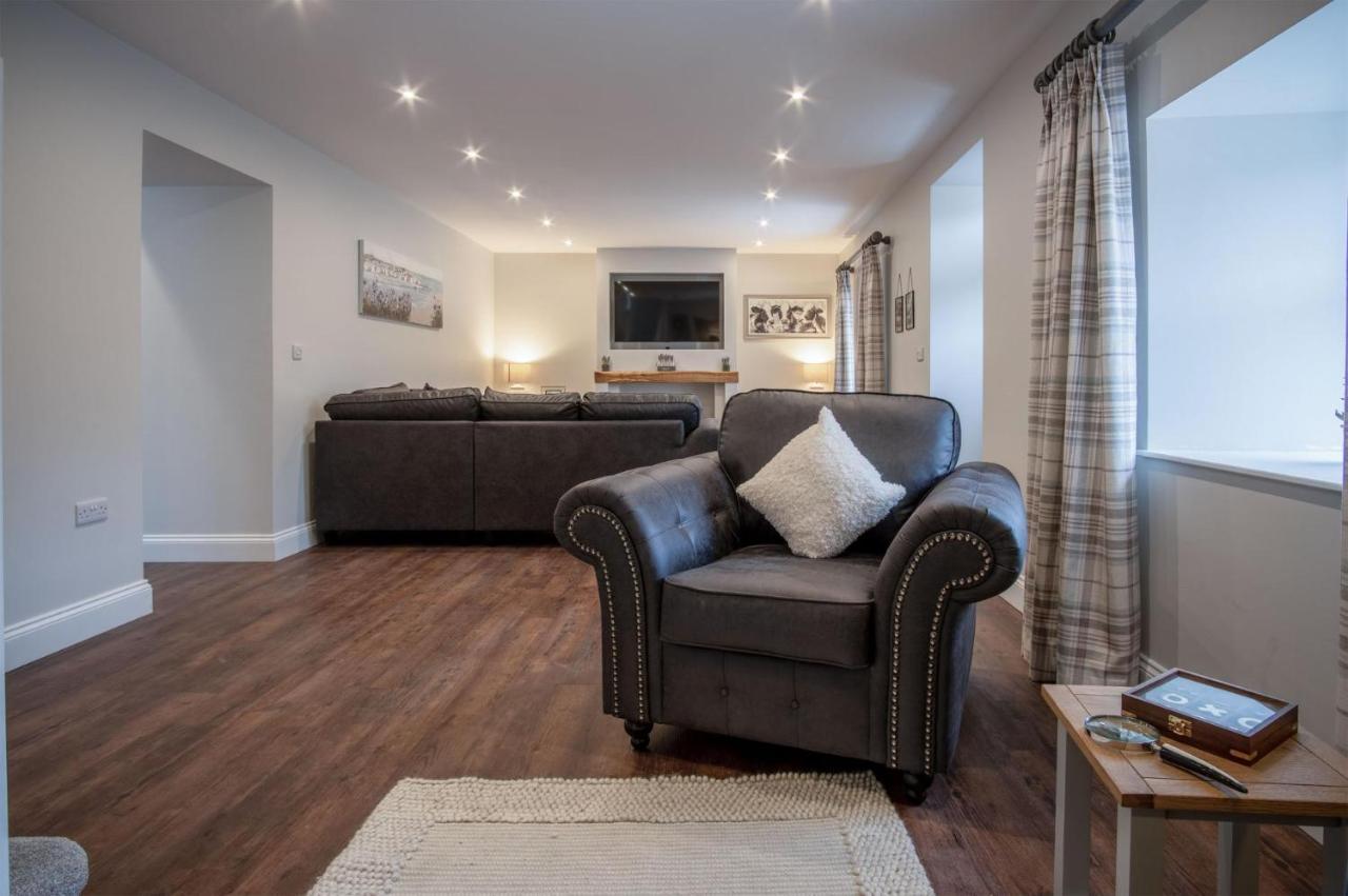 Kiln Park Farmhouse - 4 Bedroom Cottage - Narberth Esterno foto