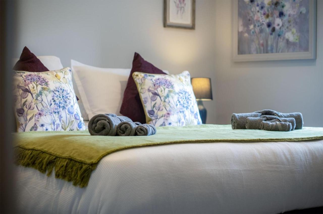 Kiln Park Farmhouse - 4 Bedroom Cottage - Narberth Esterno foto