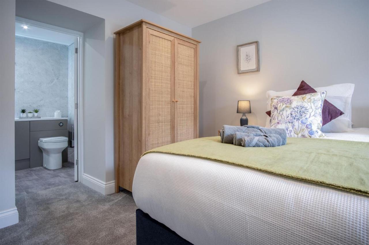 Kiln Park Farmhouse - 4 Bedroom Cottage - Narberth Esterno foto